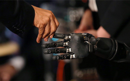 On humans and robots